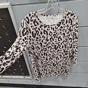 Nuggles Top